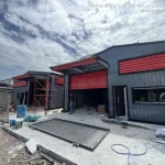 โกดังสำเร็จรูป HW-C ขนาด 10x16x4 เมตร หลังคาฉนวน PU | รับสร้างโกดังคุณภาพ